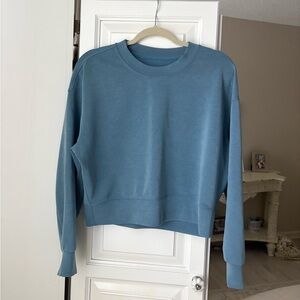 Lululemon Softstream Crew Neck Sweatshirt size 4